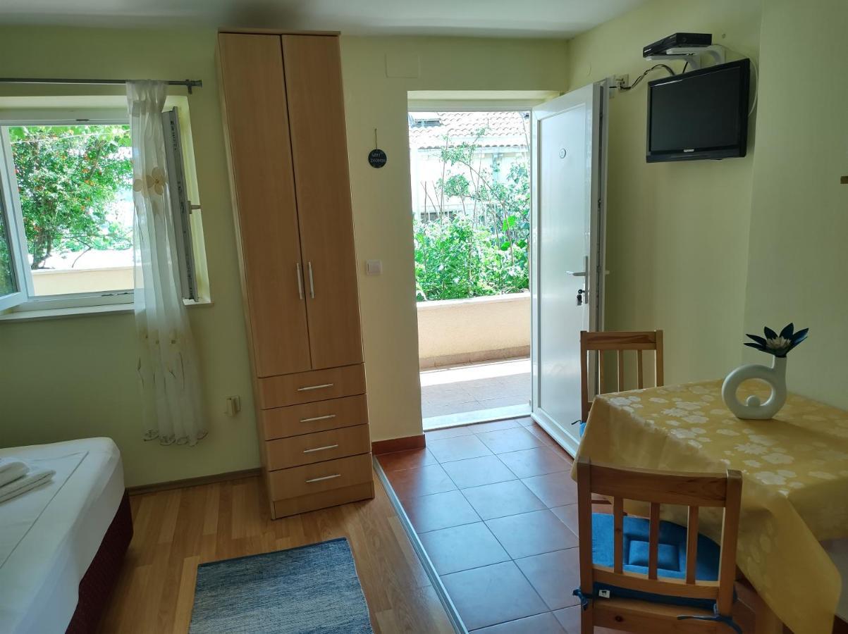 Guesthouse Anna Дубровник Екстер'єр фото