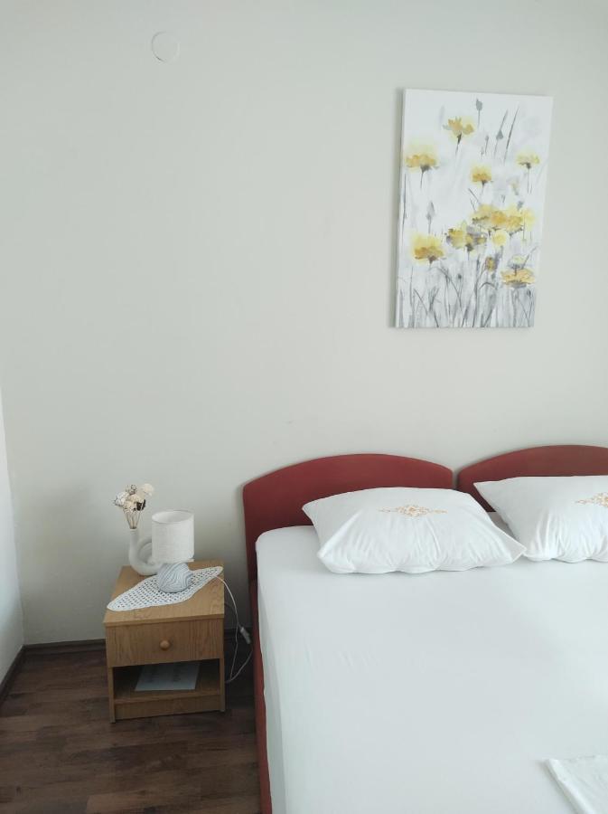 Guesthouse Anna Дубровник Екстер'єр фото